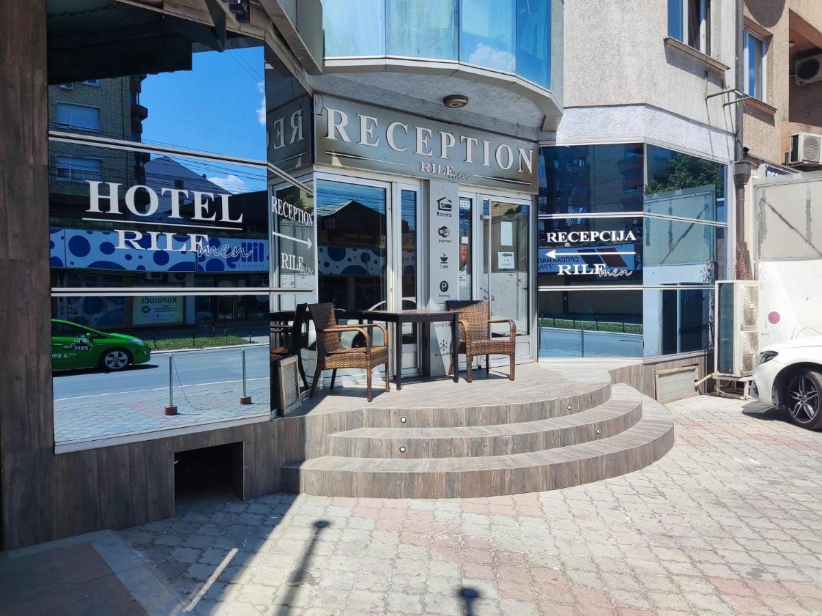Hotel Rile Men Blue Ni Eksteriør billede